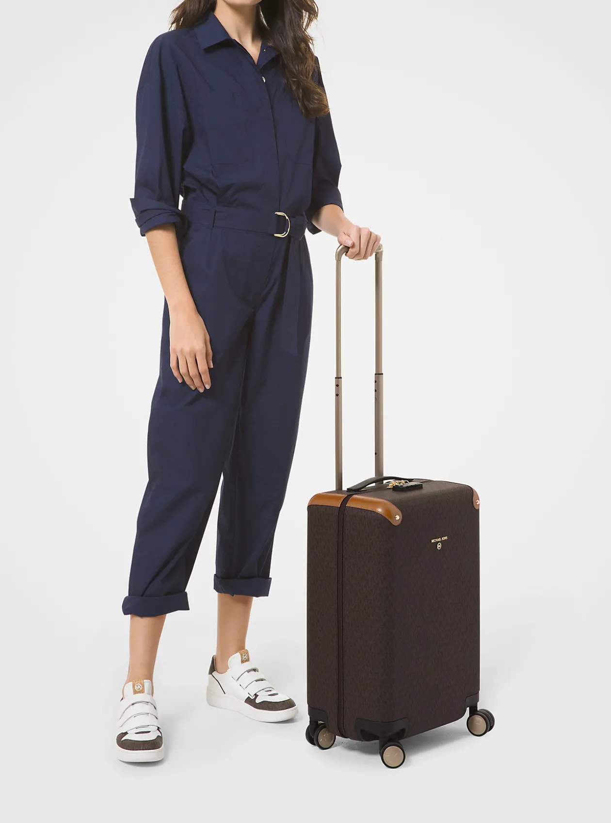 Logo Suitcase